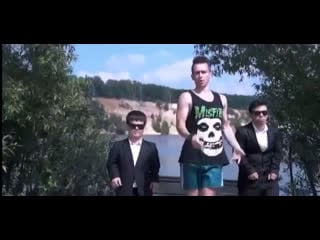 Две картошки с макарошкой