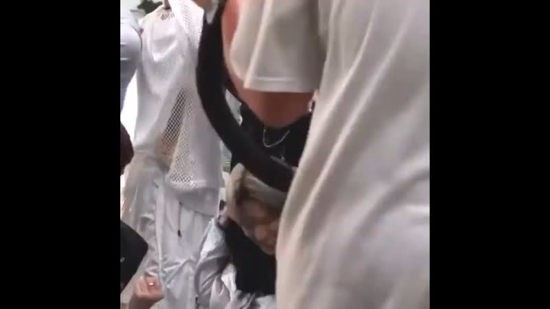 Jongho expresses his affection for wooyoung this way