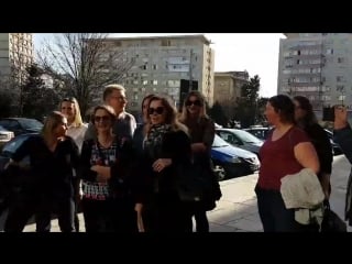 Lara arriving in bucharest