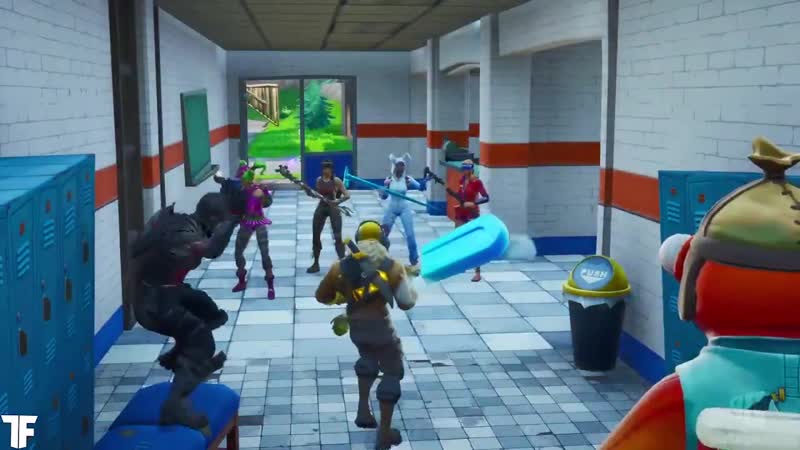 Мужская раздевалка против женской