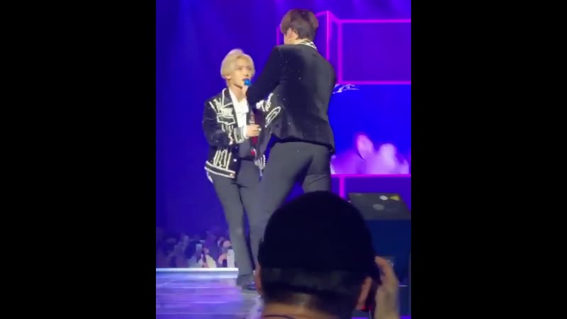 Зажигаем, девочки