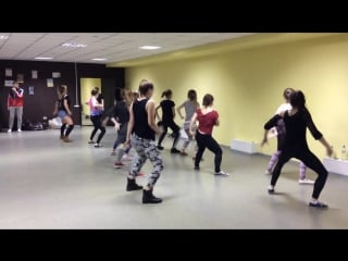 Dancehall workshop by ira zbrailova