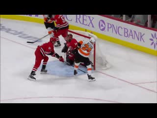 Travis konecnys slick reverse drop pass sets up claude giroux