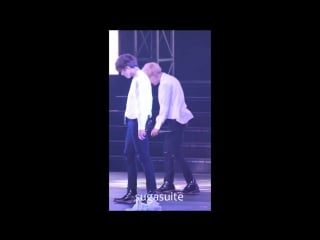 160730 bts hyyh on stage׃ epilogue in manila butterfly (suga fancam)