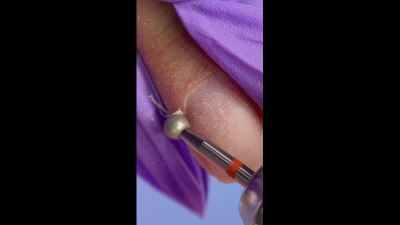 Аппаратный маникюр