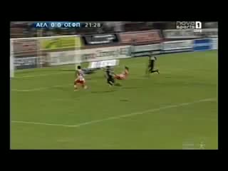 Amazing turn over by djibril cisse and geraldo leonardo