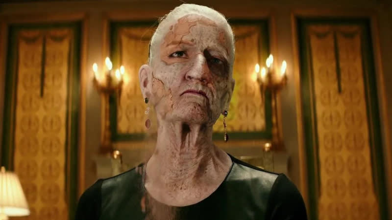 Лысый брутальный мужик вин доминик торетто дизель «отымел» далеко немолодую женщину