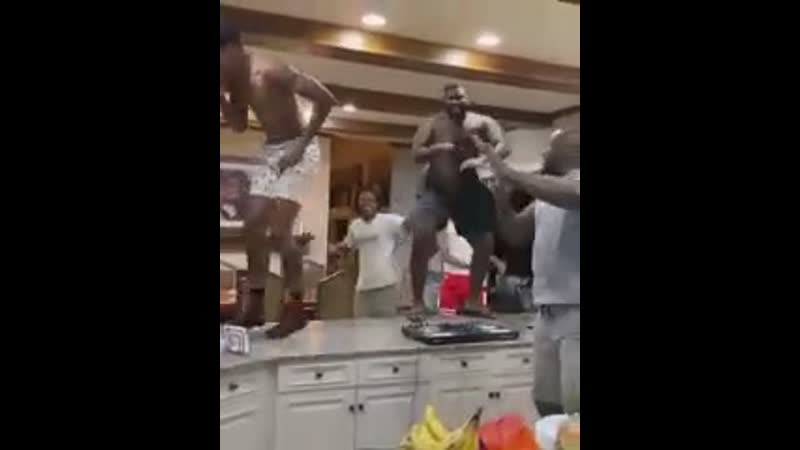 Шакил о нил с корешами жестко флексит под 1080p full hd