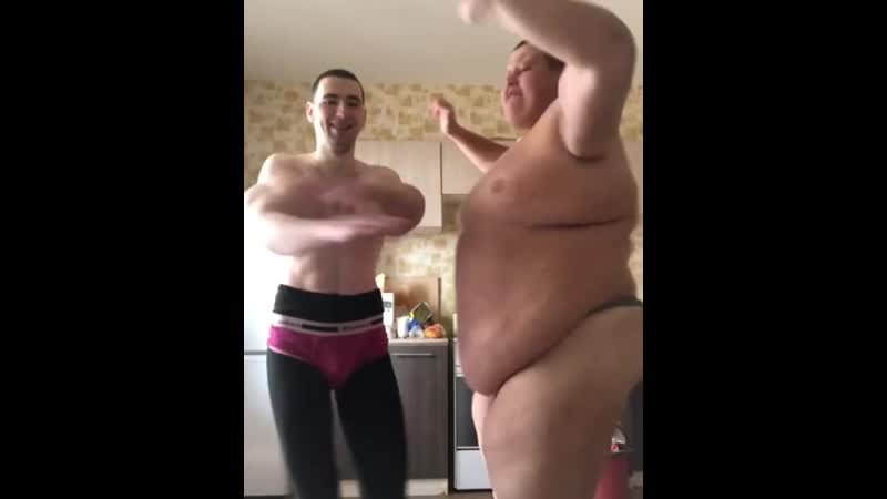 Дико porn video – Руки базуки дико флексит под бузову