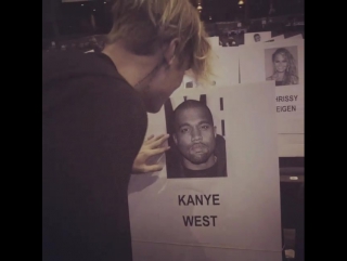 Justinbieber tonight #vmas with these guys #whatdoyoumean part 1 )