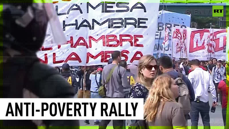 Crowds march in massive protest against poverty in argentina
