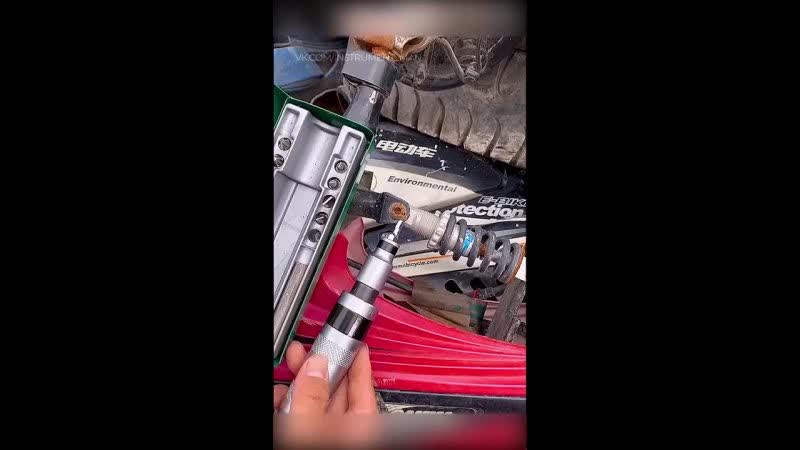 Ударная отвертка с набором бит elfhyfz jndthnrf c yf,jhjv,bn