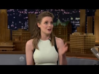 Gillian jacobs sexy tonight show starring jimmy fallon 2 3 2016