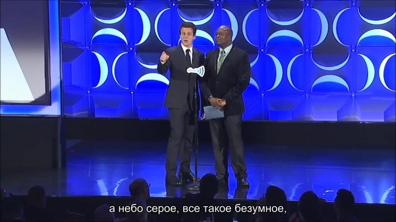 Джонатан грофф и титус берджес вручают премию glaad [rus sub]