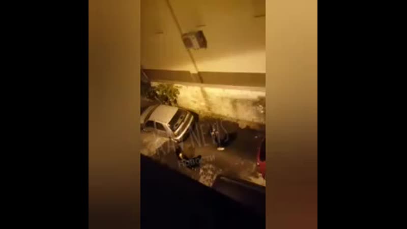 Девушки хотели пипи! и за это были наказаны