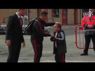 Inside old trafford ¦ behind the scenes ¦ tunnel cam ¦ manchester united 3 2 newcastle united ¦