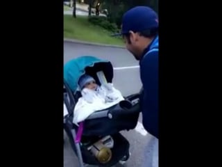 Pakistani captain sarfaraz ahmed reciting naat for his son in london