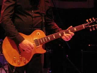 Gary moore parisienne walkways (2/2)