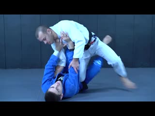 Lachlan giles & ariel tabak retention vs knee cut from headquarters