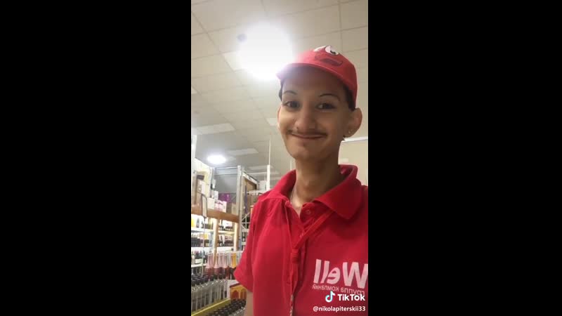 Расставляю водочку