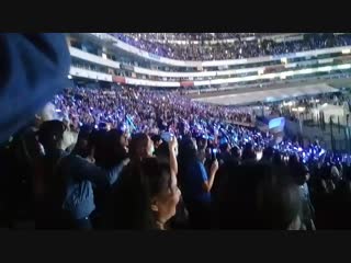 181107 telehit awards sapphire blue