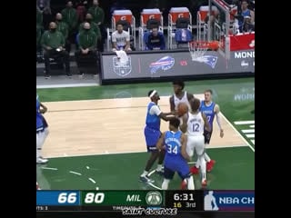 Стеф показывает как нужно поднимать в воздух