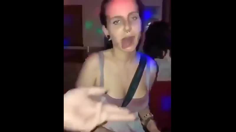 Вписка когда отпустил свою девушку одну в клуб, под кайфом, хорошо потусила, накурилась