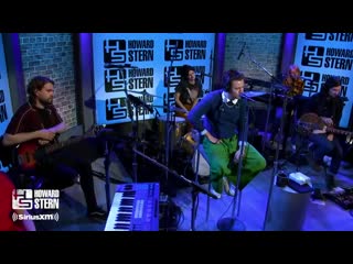 Harry styles covers peter gabriel’s “sledgehammer” live on the howard stern show