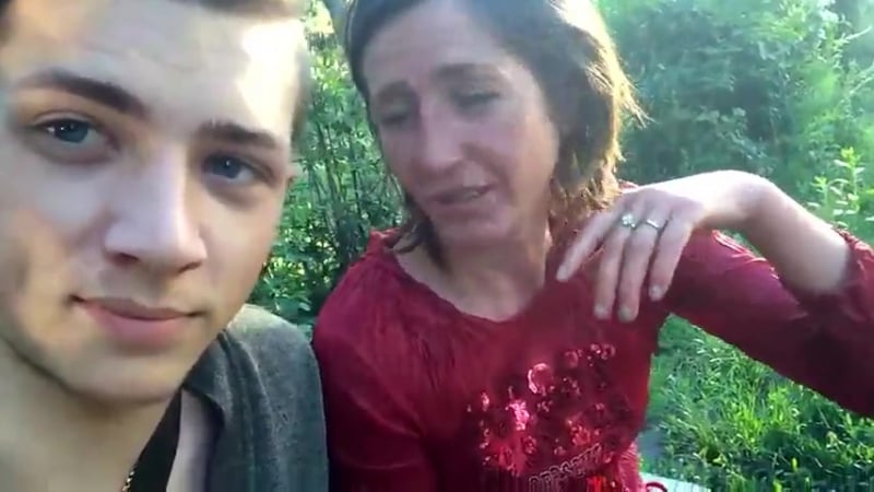 Слушай, мальчик можно тебя трахнуть?