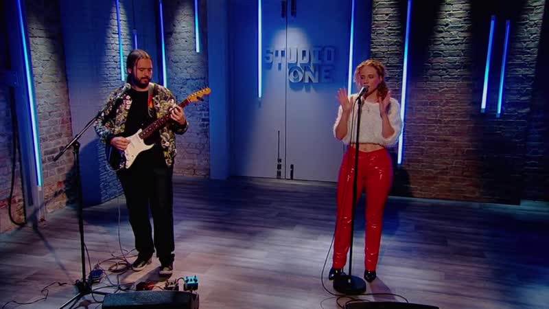 S01e37 dame kelly holmes and dick & dom, plus there’s live music from american songstress kat cunning