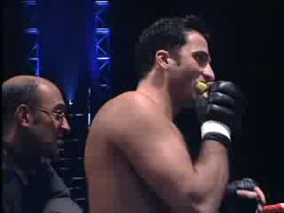 Alistair overeem vs can sahinbas 2h2h 1 2 hot 2 handle (05/3/2000)