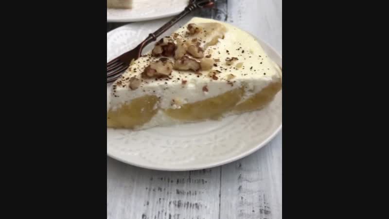 Бананы, запечённые с творогом и йогуртом