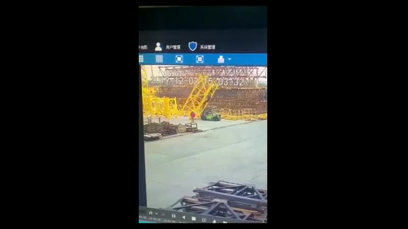 Как собирают башенные краны в поднебесной