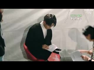 When nct dream boom played and the fans start to do fanchant, look at renjun happy and p