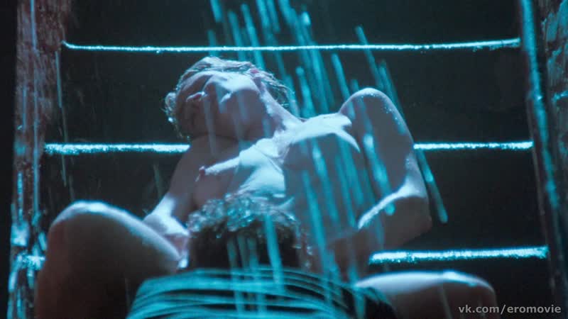 Страстный секс с ким бейсингер под дождём сцена из фильма "9 1/2 недель" (1985)