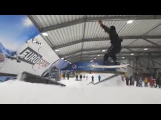 Max de vries blue tomato welcome edit