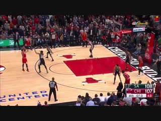 Fred wants a wendell screen lavine clears it out and takes a deep 3