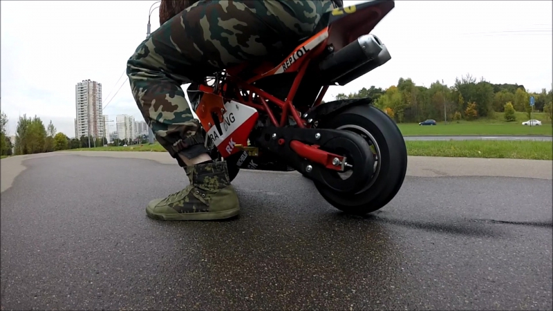 Ferz жги резину, жги, жги! pocketbike