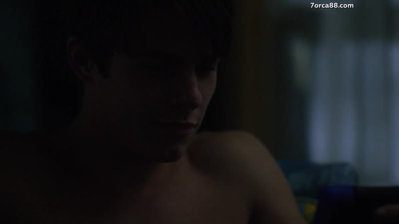 Тише, малышка, не плачь / кошмарный нянь (2017) web dl 720p