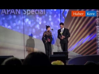 2016 apan star awardstan zeynep çamcı ve gökhan alkana ödül