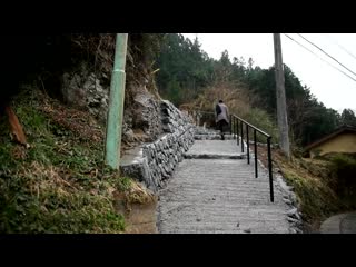 Old haunted japanese school explored alone 幽霊図