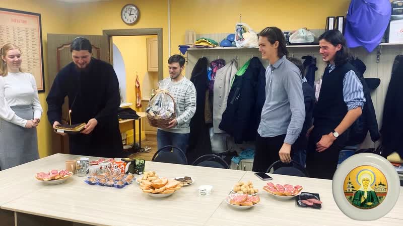 Патриотка тина канделаки выебла священника без драки