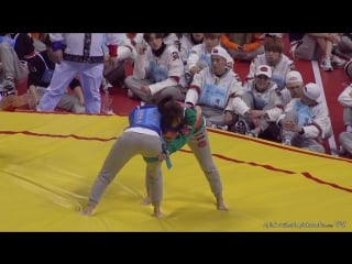 160118 eunji (apink) vs jeongyeon (twice) isac 2016 wrestling