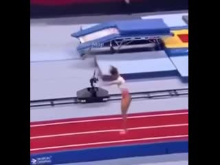 Красотка шикарной выступила