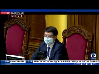 Дмитрий разумков пришлось уговаривать свиней надеть маски, которые всем раздали