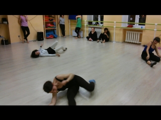 Комбинация на полу с лягушечкой вторые 9 12 2015