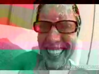 Огромный член и ведро спермы