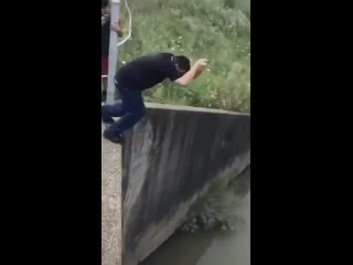 Четко нырнул