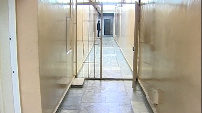 Мучитель родной мамы в камере неожиданно перестал жить