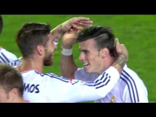 Gareth bale scored his first goal on his debut against villarreal!